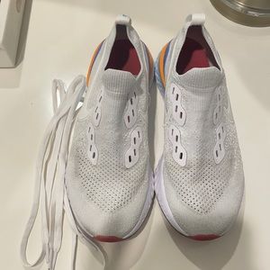 Nike epic React- women’s size 7.5